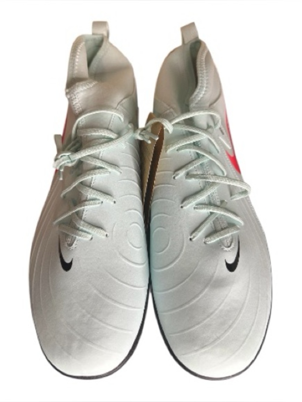 Nike Phantom Luna Soccer Cleats